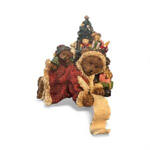 Grandeur Noel Festive Bear and Tree Holiday Decor Stocking Holder